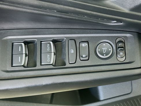 Used 2024 Honda Accord EX-L image 15