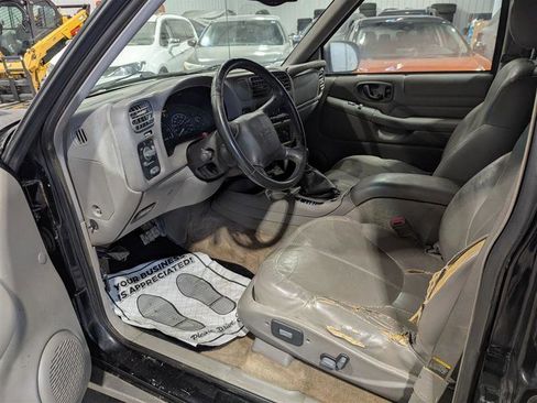 Used 1999 GMC Jimmy SLT image 9
