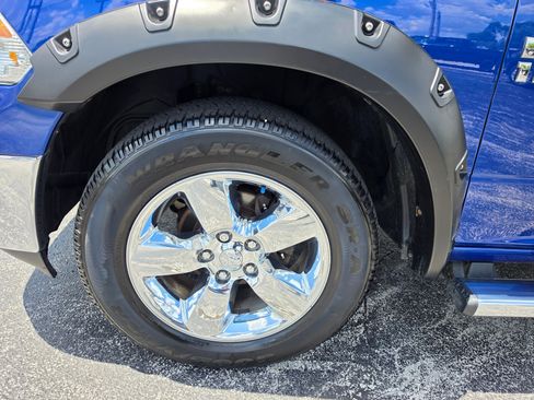 Used 2014 RAM 1500 SLT AWD/4WD image 14