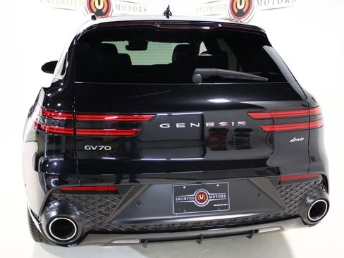 Used 2023 Genesis GV70 2.5T w/ Sport Prestige Package AWD/4WD image 32
