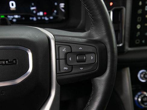 Used 2024 GMC Yukon Denali w/ Denali Reserve Package AWD/4WD image 30