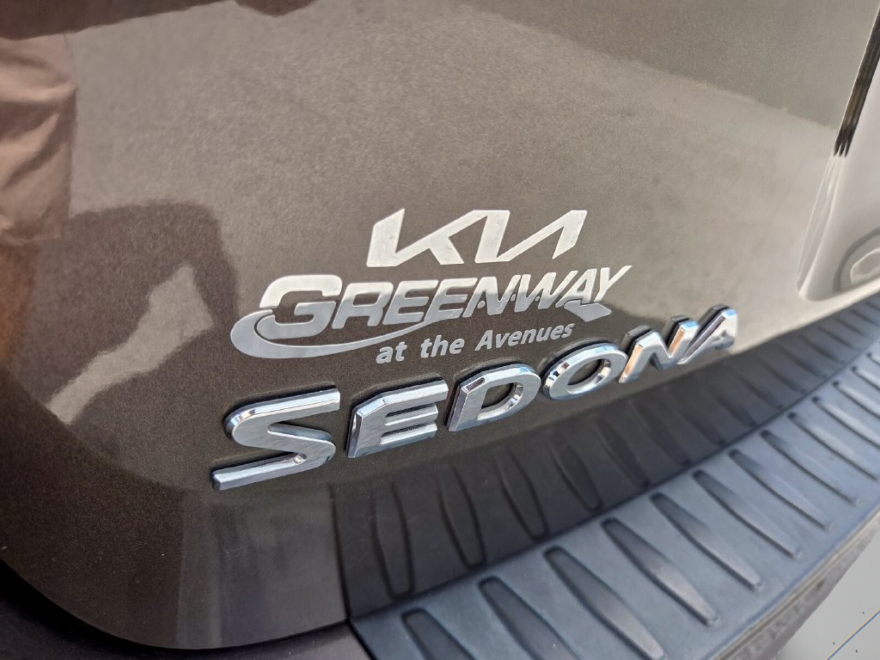 Used 2017 Kia Sedona EX FWD image 32