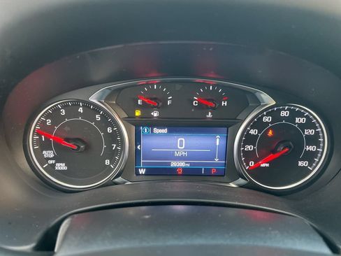 Used 2023 GMC Terrain SLE w/ Driver Convenience Package FWD image 16