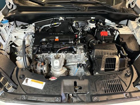 Used 2025 Honda HR-V LX image 23