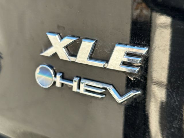 Certified 2025 Toyota RAV4 XLE AWD/4WD image 12