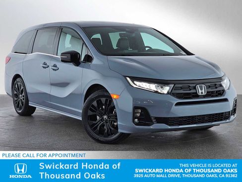Used 2025 Honda Odyssey Sport-L image 1