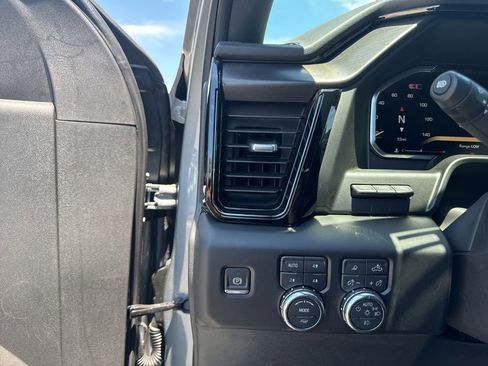 New 2026 GMC Sierra 1500 AT4 w/ AT4 Premium Package AWD/4WD image 14