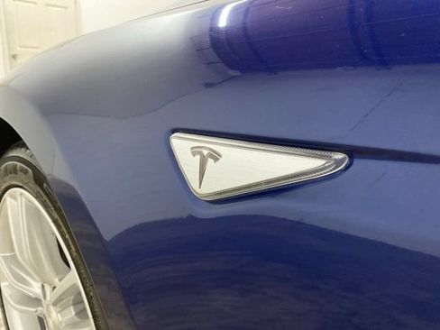 Used 2016 Tesla Model S 70D AWD/4WD image 85
