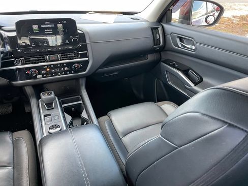 Certified 2023 Nissan Pathfinder SL AWD/4WD image 18