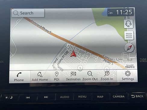 Certified 2024 Nissan Pathfinder Platinum w/ Black Appearance Package image 24