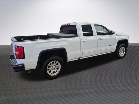 Used 2016 GMC Sierra 1500 SLE w/ SLE Value Package image 4