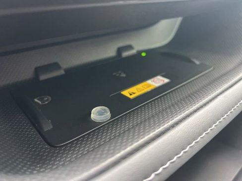 Used 2023 Toyota Highlander XLE image 23