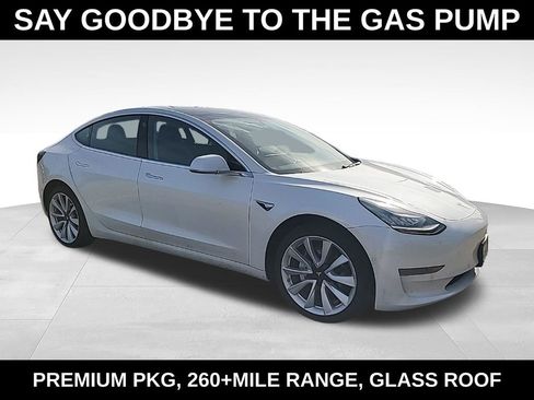 Used 2019 Tesla Model 3 Mid Range RWD image 1