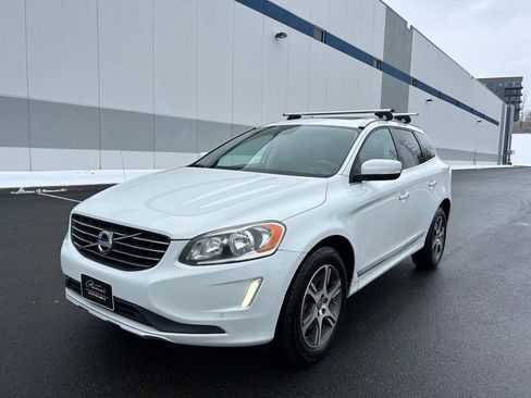 Used 2014 Volvo XC60 T6 image 6