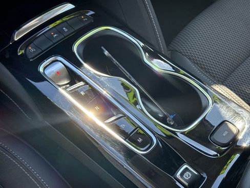 Used 2023 Buick Envision Preferred image 25