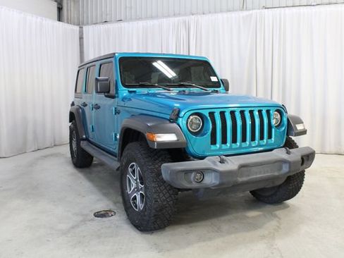 Used 2019 Jeep Wrangler Unlimited Sport S AWD/4WD image 37