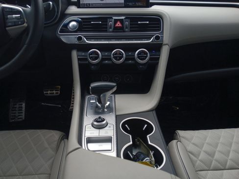 Used 2023 Genesis G70 3.3T w/ Sport Prestige Package image 11