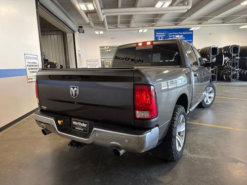 Used 2017 RAM 1500 Big Horn AWD/4WD image 5