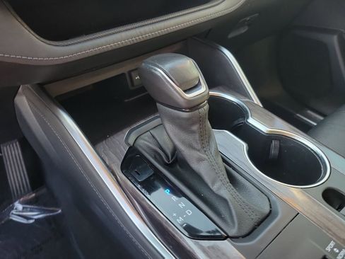 Used 2021 Toyota Highlander Platinum image 24