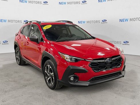 Used 2025 Subaru Crosstrek 2.0i Premium AWD/4WD image 9