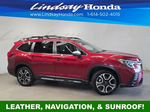 Used 2023 Subaru Ascent Limited w/ Technology Package AWD/4WD image 3
