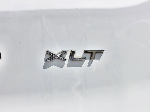 Used 2020 Ford Transit 350 XLT image 32