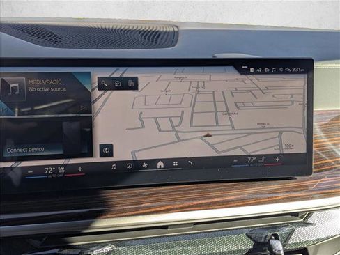 New 2026 BMW X5 xDrive50e image 12