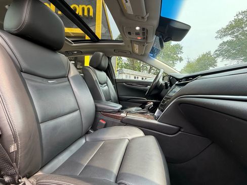 Used 2016 Cadillac XTS Premium image 20