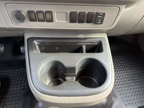 Used 2018 Nissan NV 1500 S image 22