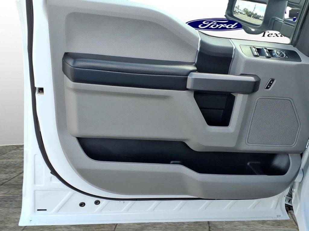 Used 2021 Ford F350 XLT w/ XLT Value Package RWD image 12
