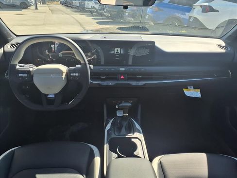 New 2025 Kia K4 GT-Line w/ GT-Line Premium Package image 3