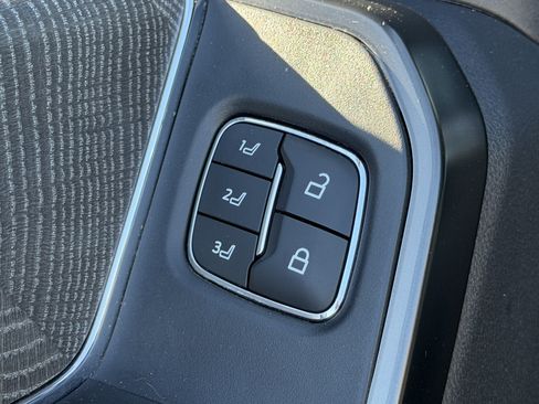 Certified 2024 Ford F250 Platinum AWD/4WD image 12