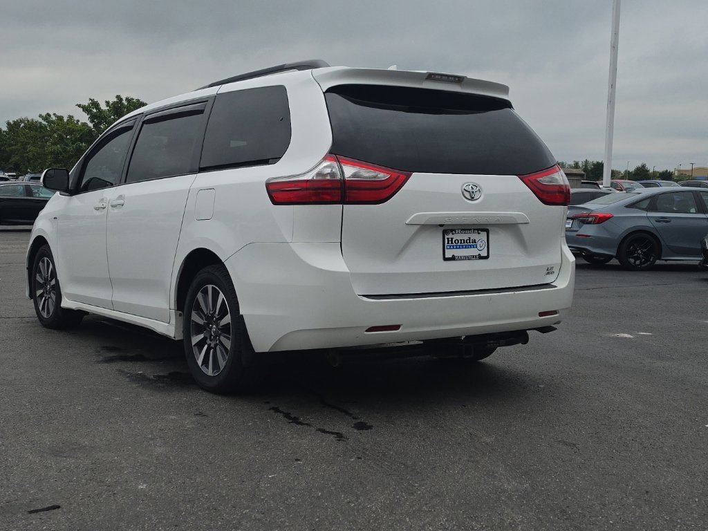 Used 2019 Toyota Sienna LE AWD/4WD image 5