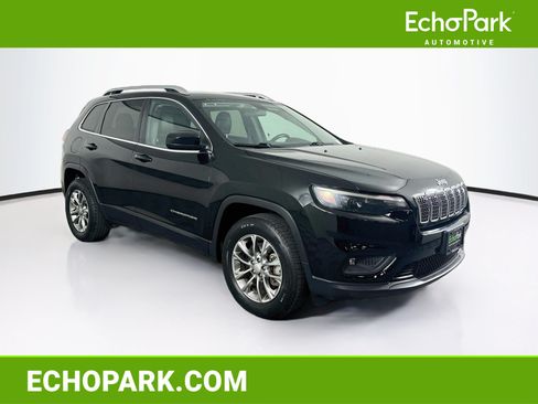 Used 2019 Jeep Cherokee Latitude Plus AWD/4WD image 1