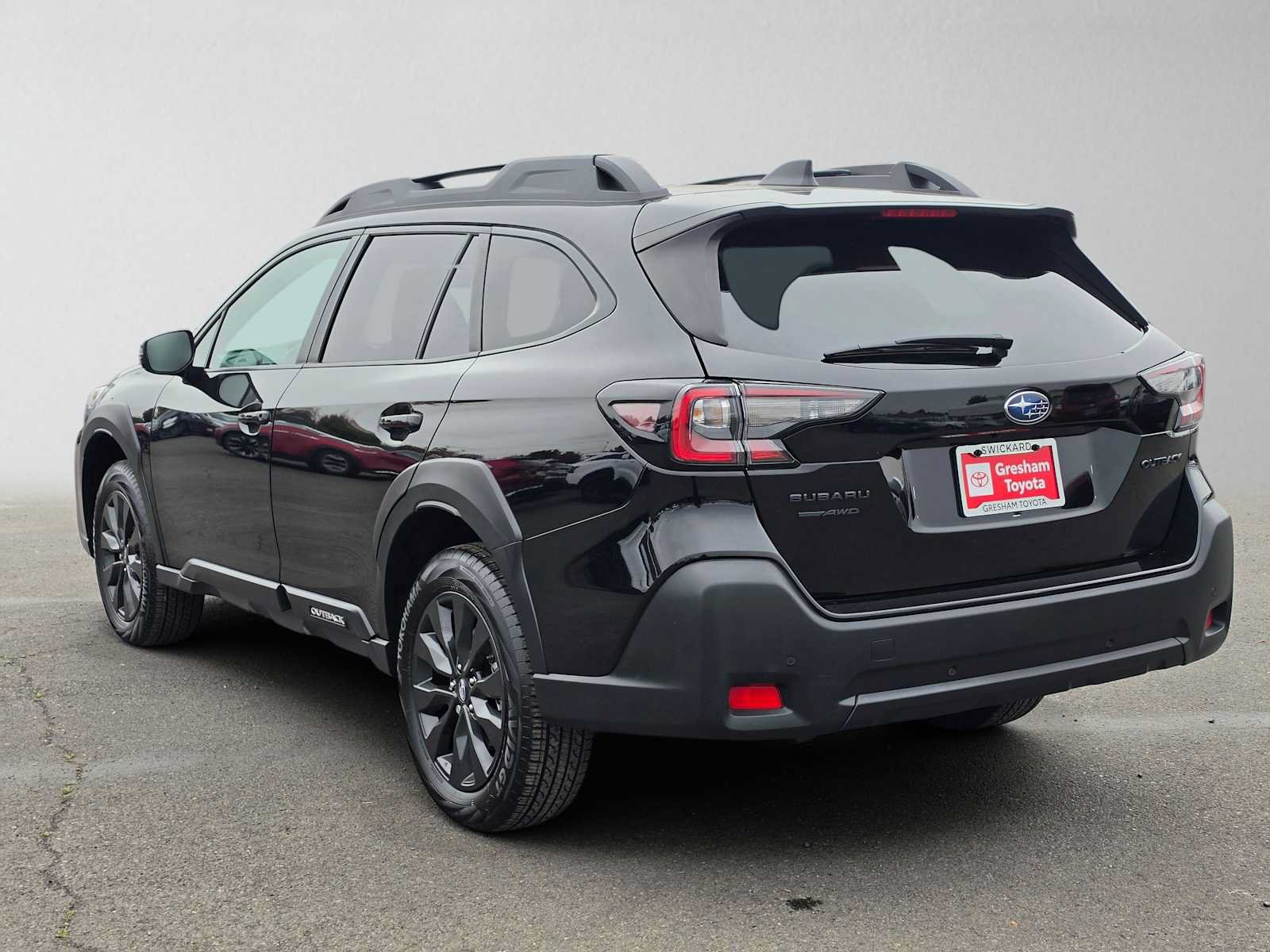 Used 2025 Subaru Outback Onyx Edition AWD/4WD image 5