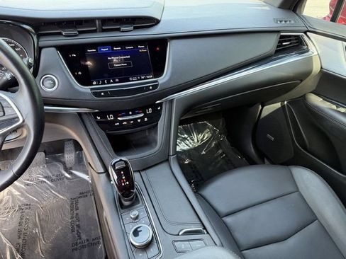 Used 2024 Cadillac XT5 Premium Luxury FWD image 24