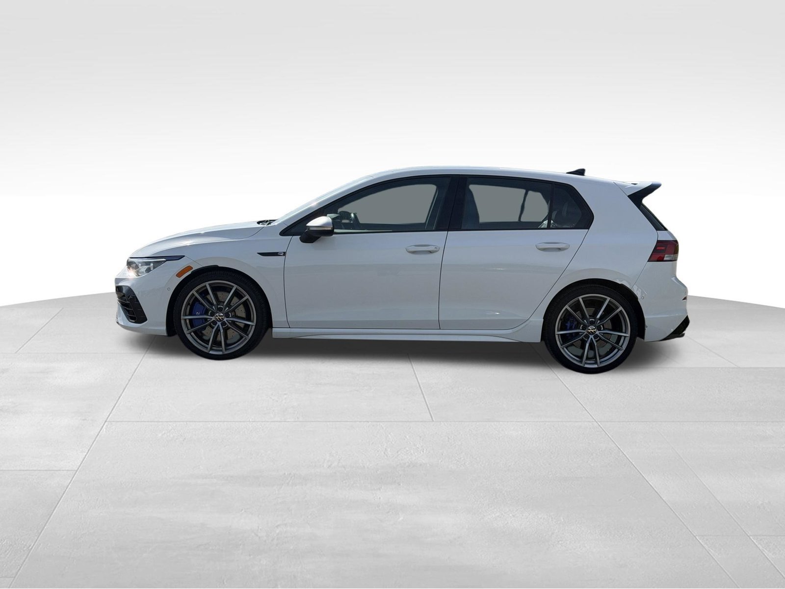 Used 2024 Volkswagen Golf R AWD/4WD image 4