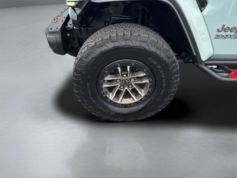 Used 2024 Jeep Wrangler Unlimited Rubicon 392 image 37