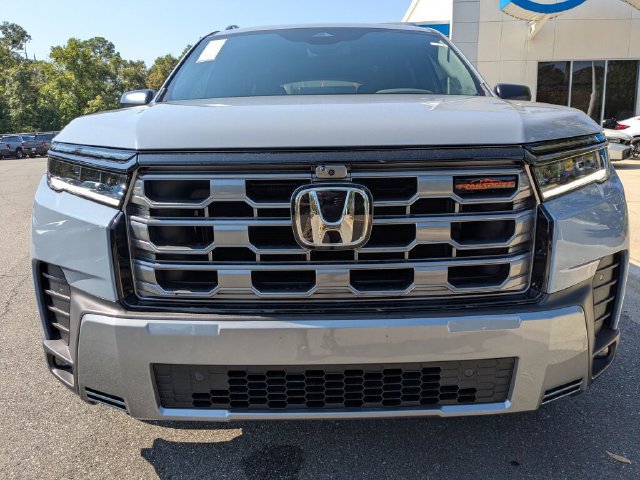 New 2026 Honda Pilot TrailSport image 4