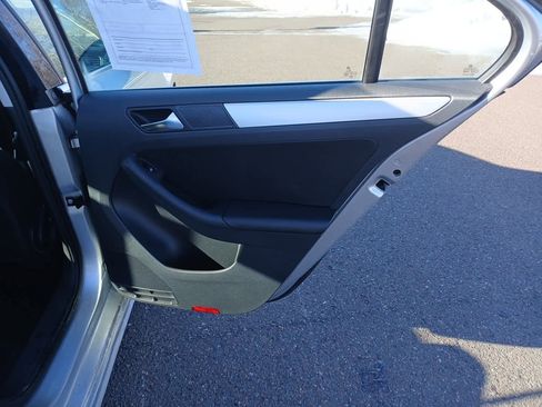 Used 2011 Volkswagen Jetta TDI image 37