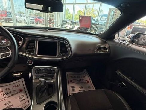 Used 2022 Dodge Challenger SRT Hellcat Redeye image 10