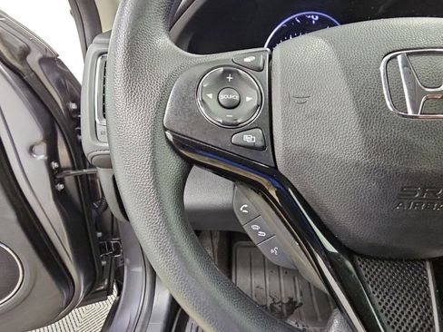 Used 2021 Honda HR-V EX image 25