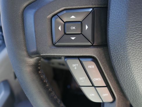 Used 2018 Ford F150 XLT w/ Equipment Group 302A Luxury AWD/4WD image 26