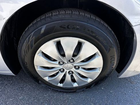 Used 2012 Honda Accord LX image 7