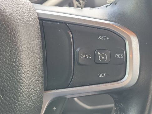 Used 2024 RAM 3500 Big Horn AWD/4WD image 11