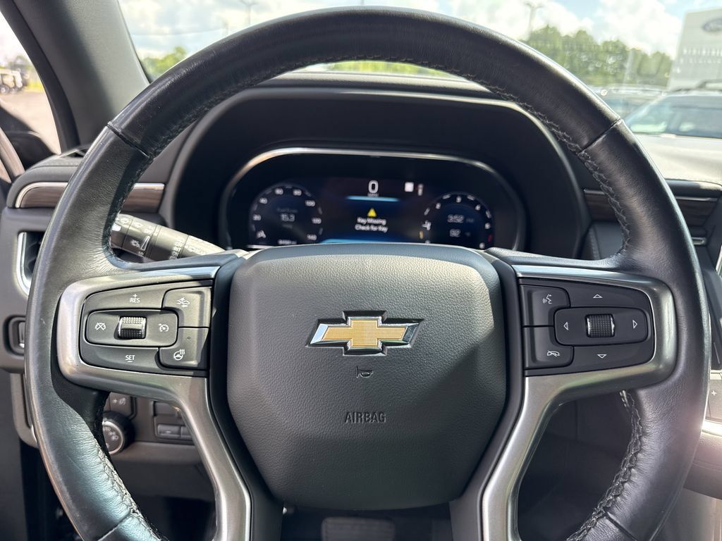 Used 2022 Chevrolet Tahoe LT w/ LT Signature Package AWD/4WD image 24