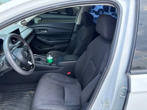 Used 2024 Honda Accord EX image 9