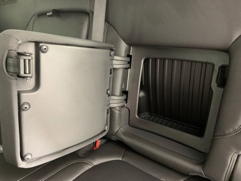 Used 2019 GMC Sierra 1500 SLT w/ SLT Premium Plus Package image 33