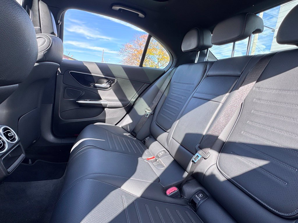 Used 2022 Mercedes-Benz C 300 4MATIC Sedan image 18