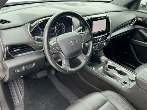 Used 2023 Chevrolet Traverse RS image 20